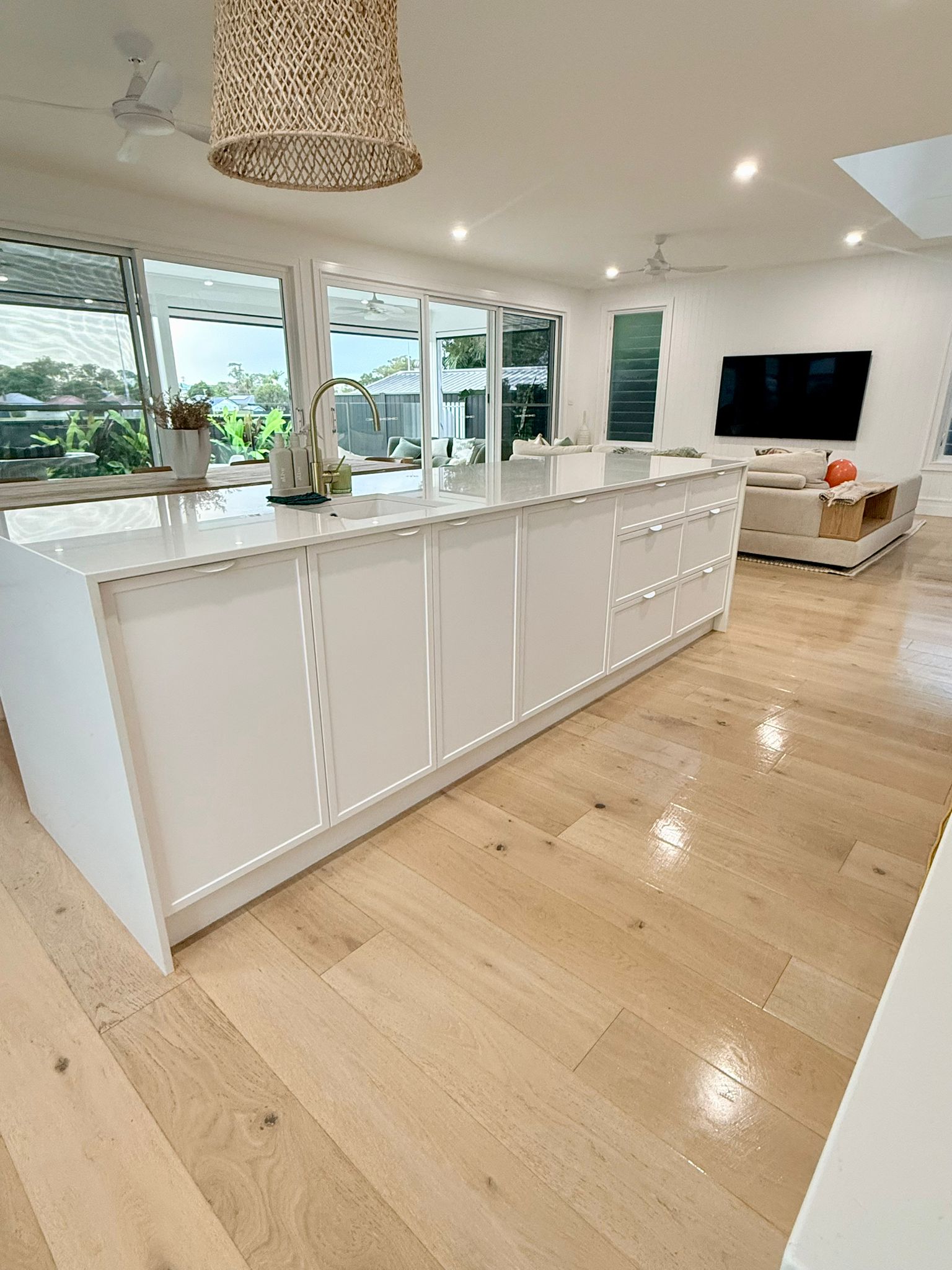 Clean Kitchen Island